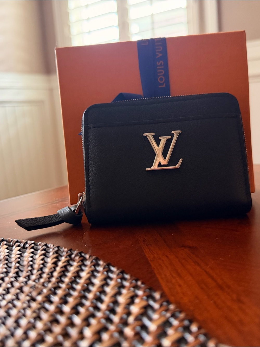 Louis Vuitton Black Leather Zip Card Holder with Silver LV Emblem